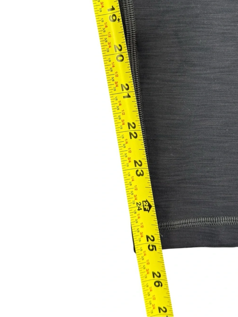 Lululemon Invigorate High Rise Tights 25”, Size 4